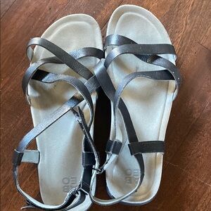 Abeo Black Strappy Sandals
